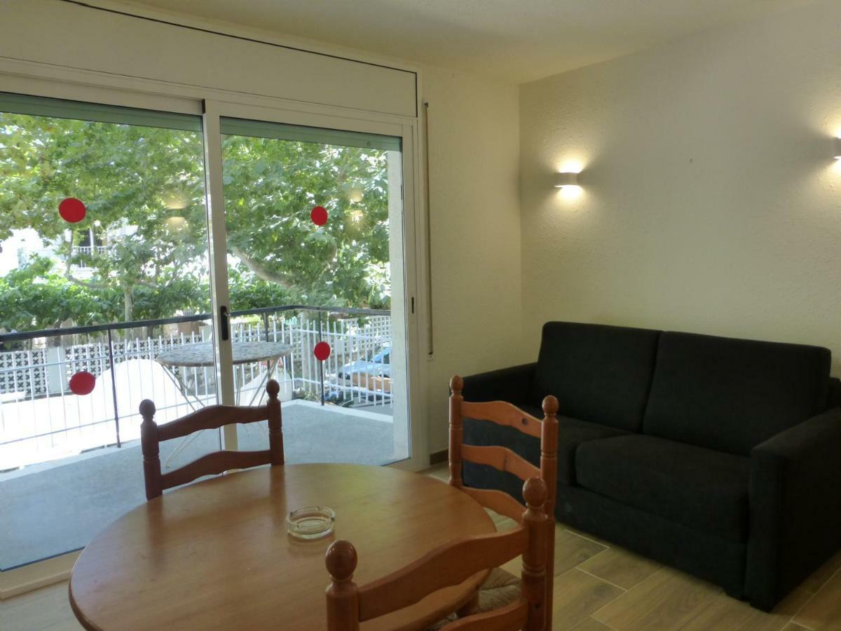 Rentalmar Delfos Playa Salou Esterno foto